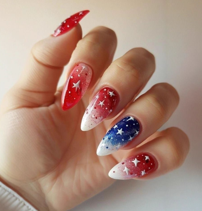 Independence Day Press On Nails, Classic Fashion Nails with Flag Stripes & Star Design